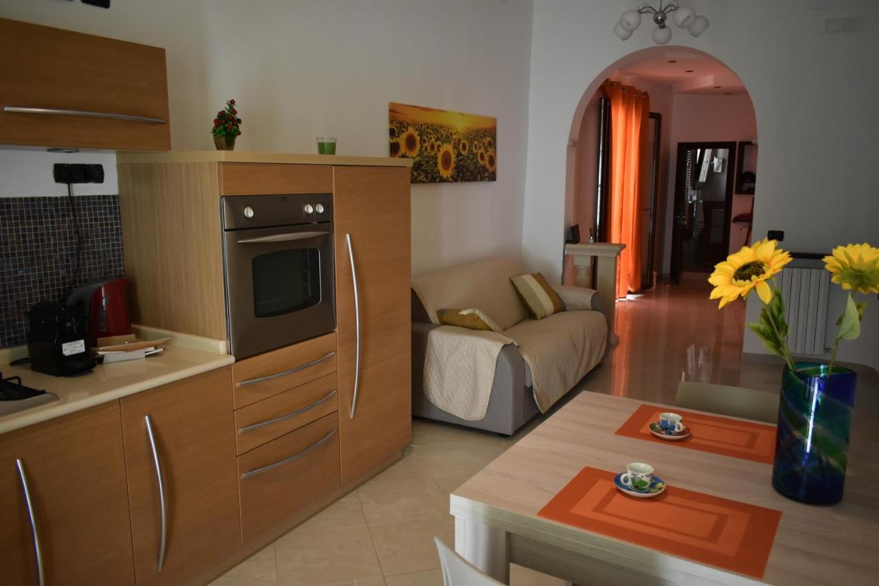 Storico 3 Apartment Monopoli Bagian luar foto